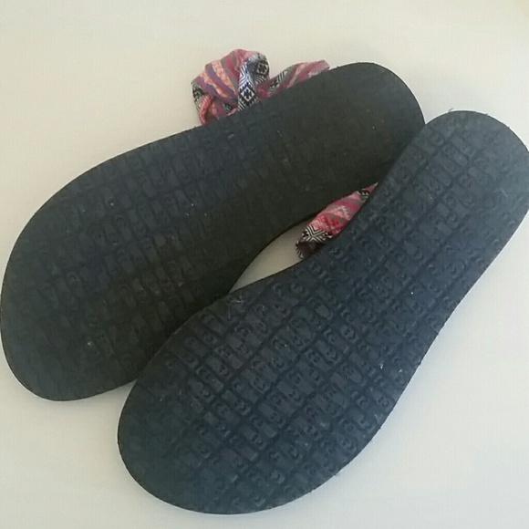 Sanuk Yoga Sandals Size 9 - Picture 5 of 5